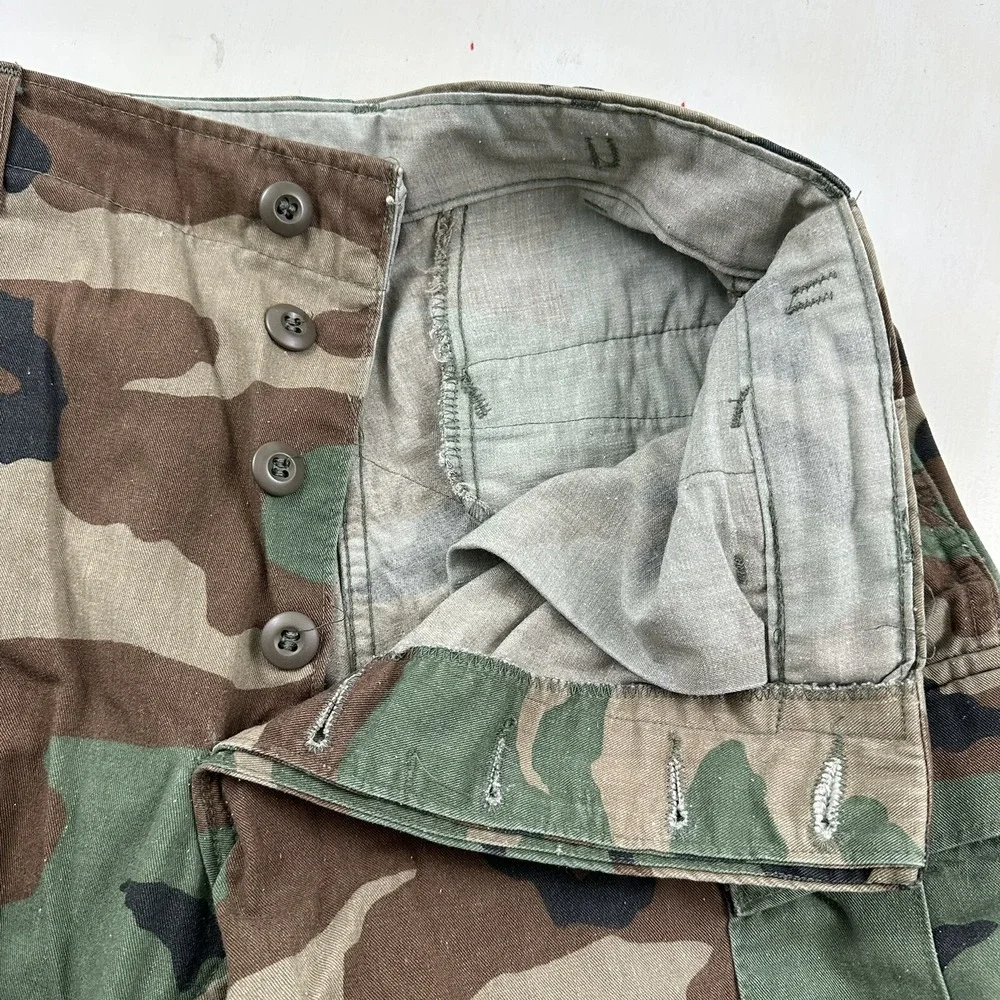 VTG Military Pants Mens Small Short Trousers‎ Woodland Cargo Camo Marines 30x30